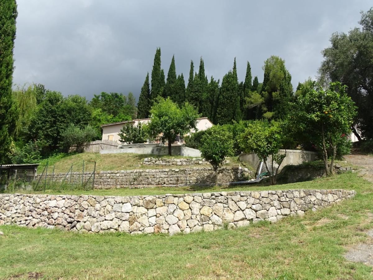 Luva D'Azur, Rez De Villa Le Riou - Le Vallon Le Bar-sur-Loup Экстерьер фото