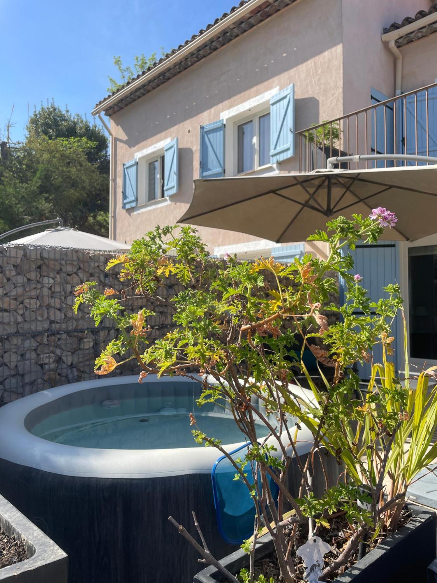 Luva D'Azur, Rez De Villa Le Riou - Le Vallon Le Bar-sur-Loup Экстерьер фото